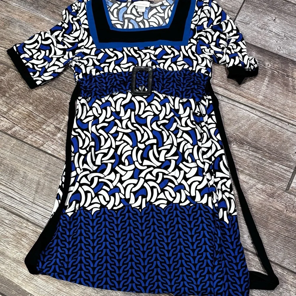 Blue and White Patterned Dress with Belt​